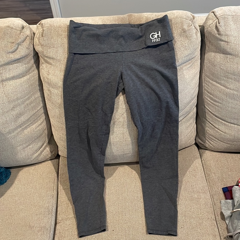 Gilly Hicks yoga leggings